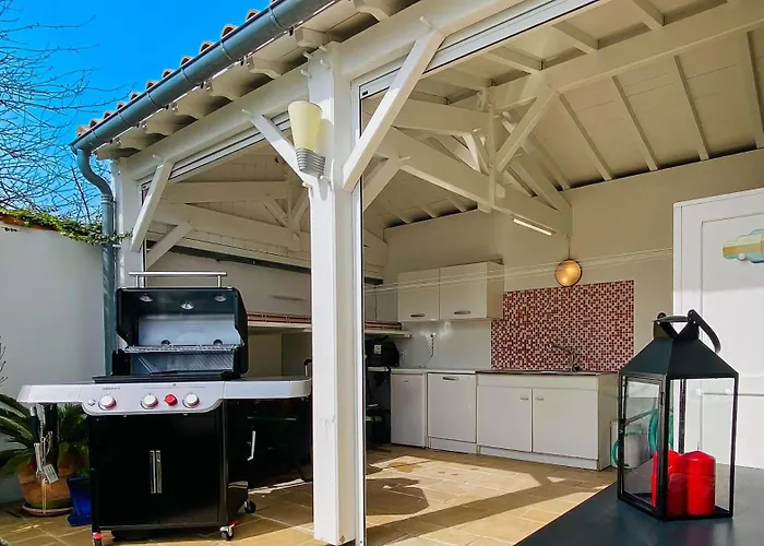 Magnifique Avec Piscine Et Billard فيلة سان مارتن دو ر