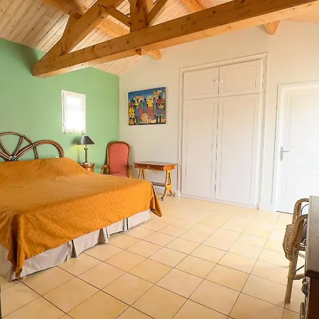 Magnifique Avec Piscine Et Billard Villa *